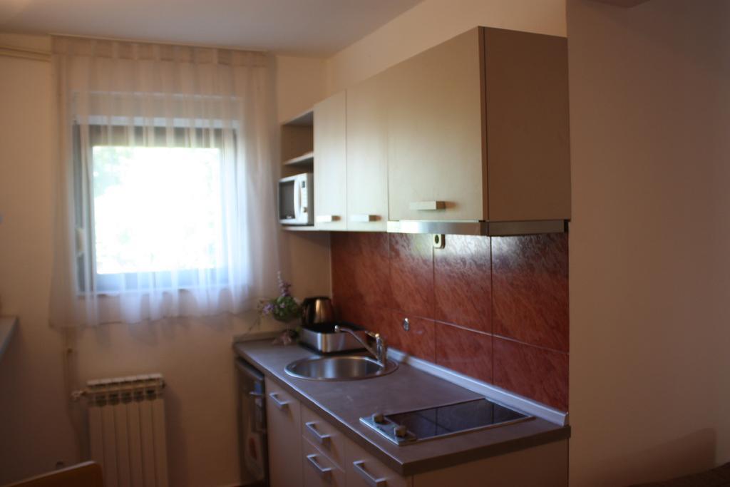 Apartman Ita Apartment Kastela Bagian luar foto